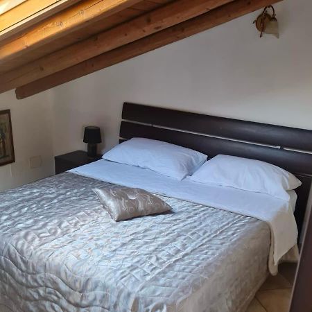 Casa Vacanza Lmt Aci Catena Dış mekan fotoğraf